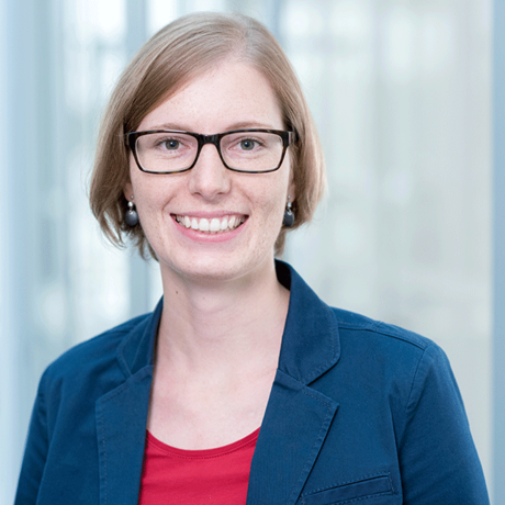 Lisa Bareth - KNOLL Maschinenbau GmbH