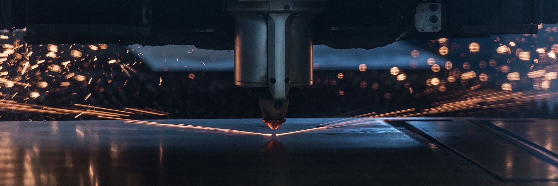 Stanzen, Laserschneiden - KNOLL Maschinenbau GmbH